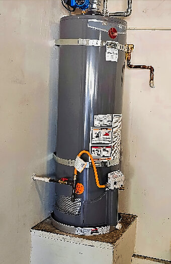https://claremonthotwater.com.au/uploads/2025/06/electric-hot-water-system-97870.jpg
