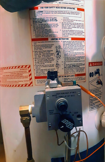 https://claremonthotwater.com.au/uploads/2025/06/gas-hot-water-system-13759.jpg